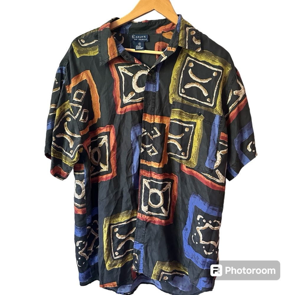 Ensure Silk Collection Geometric‎ Short Sleeve Button Up Shirt Size M